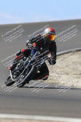 media/Sep-21-2025-TrackDaz (Sun) [[277c75b276]]/B Group/1220pm (Turn 2)/